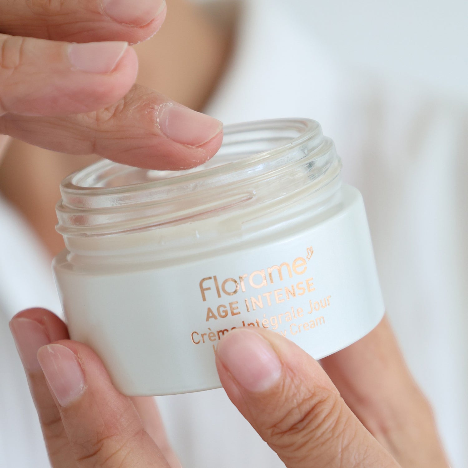 Eyes & Lips Contour Lifting Care